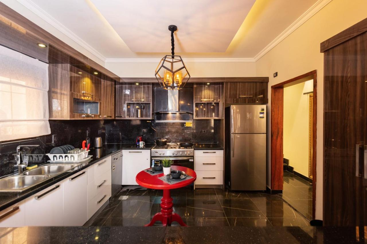 The Bold Parisian House - Steps From The Best Mall In Каир Экстерьер фото